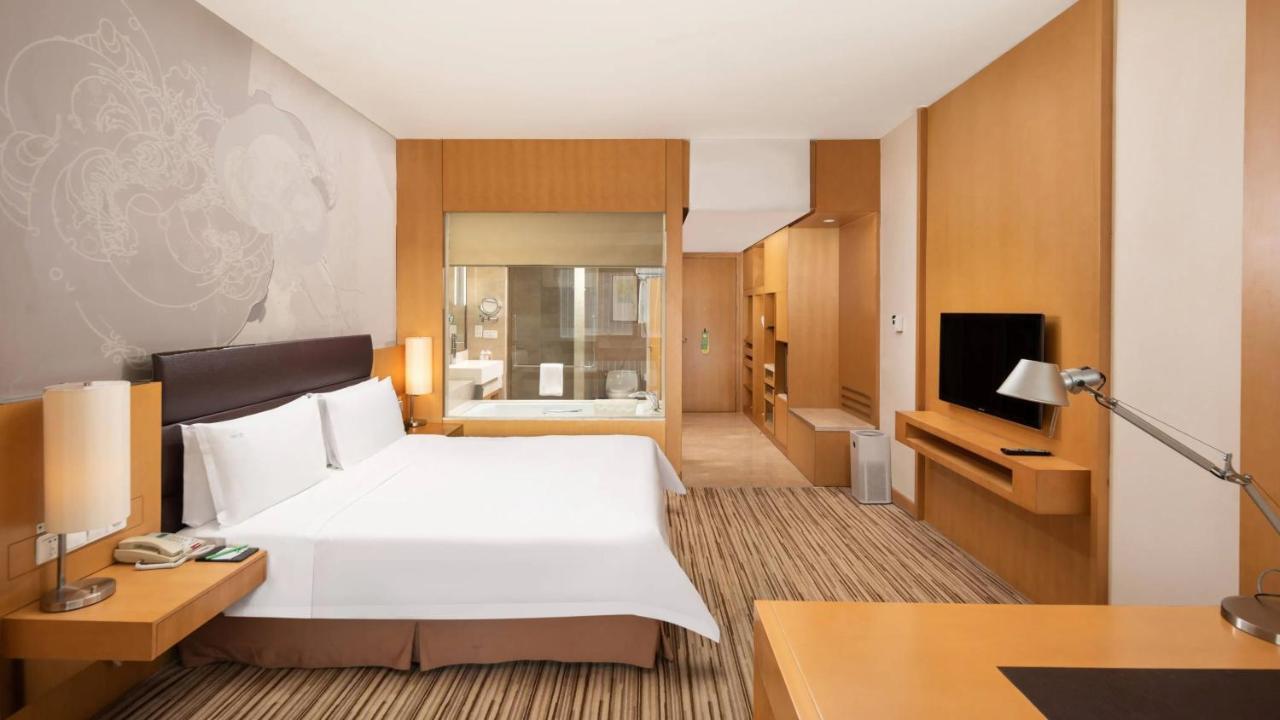 Holiday Inn Shijiazhuang Central By Ihg Экстерьер фото